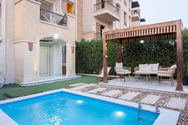 The Stone Khan Luxe Garden Suite Pool Access -Some unit with pool, Забронировать  Каир Аль Каира