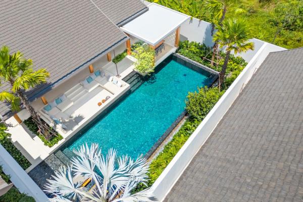 Luxury 4BR Private Pool Villa with 14m Pool - Pavara by Warm Plus, Забронировать  Отели острова Пхукета с бассейном, Бассейн