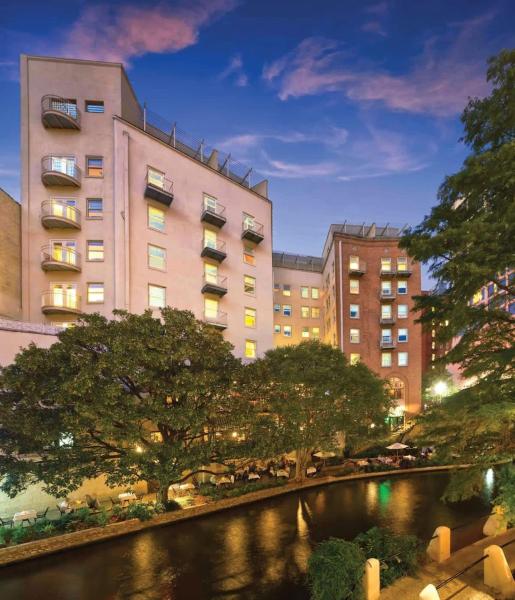 Wyndham Riverside Suites - 1 BR Apartment with resort access, Забронировать Апартаменты/квартира Сан-Антонио Bexar County, рядом с Plaza de las Islas