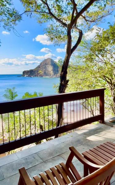 Villa Venado Frente al Mar, Tola Nicaragua, Забронировать  Отели Толы с парковкой, Парковка