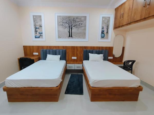 Hotel Orchha Heritage, Забронировать  Отели Орчха 3 звезды, 3*