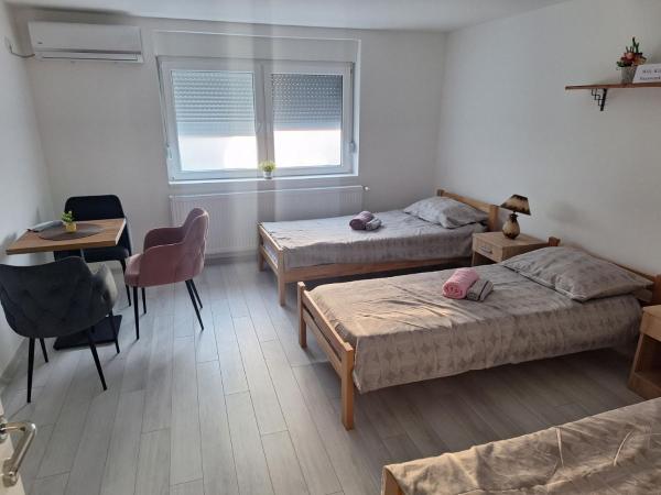 King Rooms, Забронировать  Novi Kneževac Воеводина