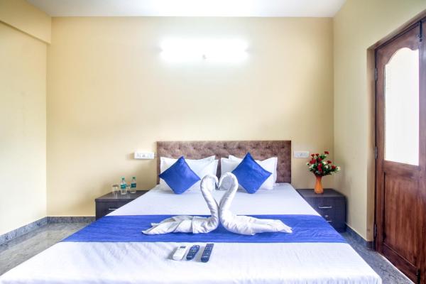 Sky Blue Candolim, Забронировать  Аугада Северный Гоа