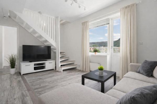 Mountain views - Pergola - Close to facilities, Забронировать  Берген Bergen Kommune