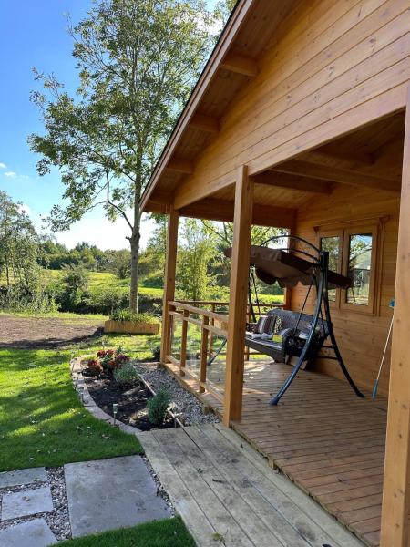 Woodlands Luxury Lake Log Cabin - Vetiver Villa, Забронировать  Лонг Беннингтон Линкольншир