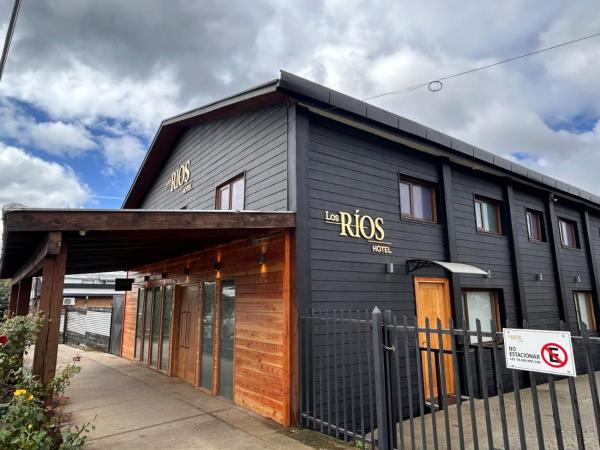 Hotel Los Ríos, Забронировать  Отели Los Rios с парковкой, Парковка