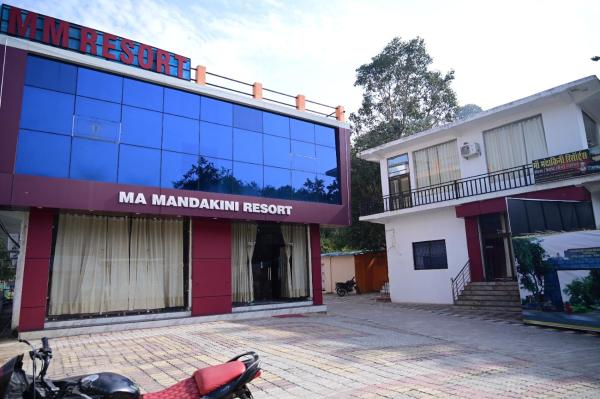 Maa Mandakini Resort & Hotel, Забронировать  Читракут штат Уттар-Прадеш