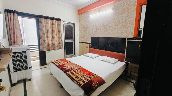 Hotel payal deluxe, Забронировать  Нагпур штат Махараштра