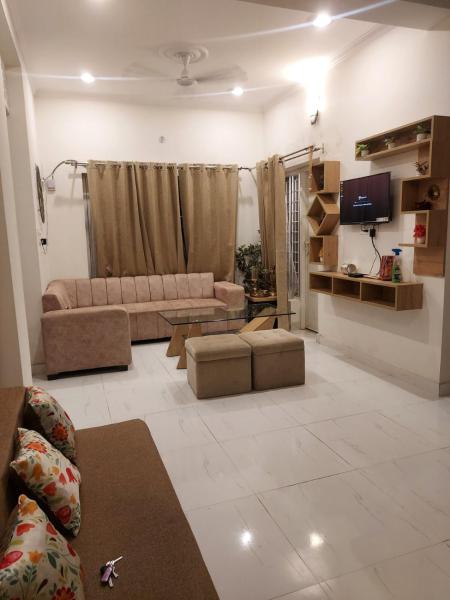 02 BHK Villa Kedar ResidencyRishikesh, Забронировать  Отели Ришикеш с парковкой, Парковка