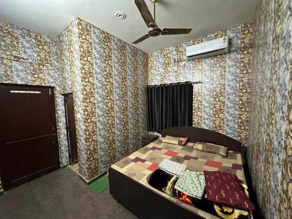 Abhinandan Home Stay, Забронировать  Ришикеш штат Уттаракханд, рядом с Мост Рам-джула