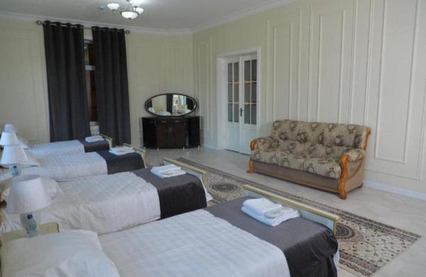 Bodomzor Family Hotel, Забронировать  Отели Ташкента с парковкой, Парковка