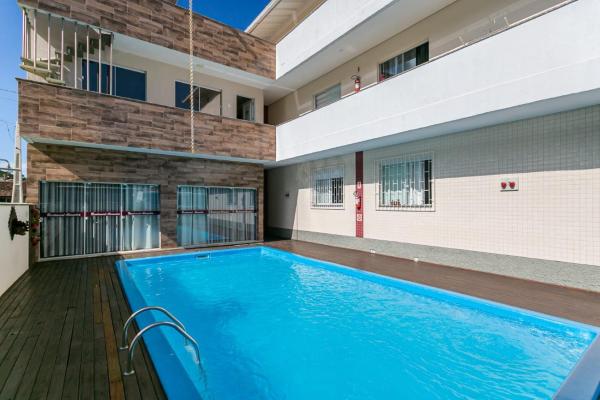 Apto Pântano do Sul c piscina 150m da praia, Забронировать  Флорианополис South of Brazil