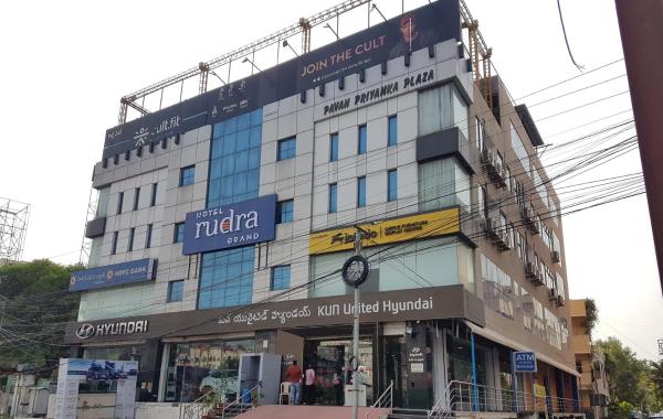 Hotel Rudra Grand - Kondapur, Hyderabad, Забронировать  Кондапур Хайдарабад