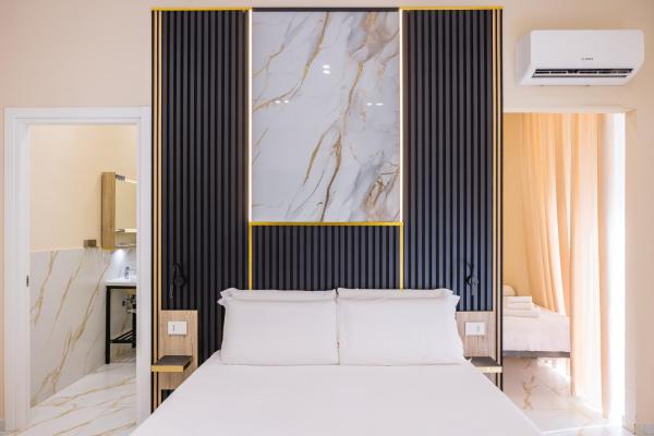 Partenope Rooms, Забронировать  Неаполь Кампания