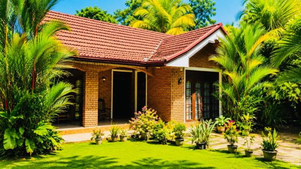 Nimsara Villa, Забронировать  Хиккадува Округ Галле