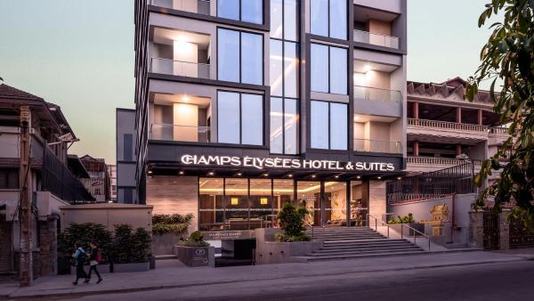 Champs Elysees Hotel & Suites, Забронировать  Пномпень Муниципалитет Пномпень