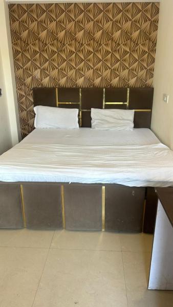 jai shree hotel, Забронировать  Бизнес-отели Нойда, 4* 5*
