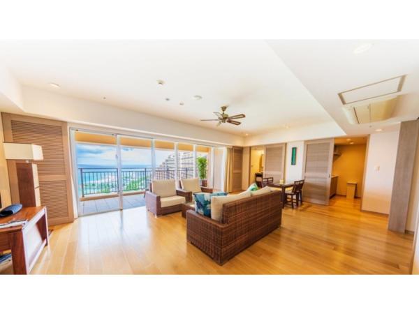 Kafuu Resort Fuchaku Condo Hotel - Vacation STAY 97097v, Забронировать  Отели Окинава с бассейном, рядом с Пляж Мун-Бич, Бассейн