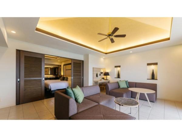 Kafuu Resort Fuchaku Condo Hotel - Vacation STAY 97098v, Забронировать  Отели Окинава с бассейном, рядом с Пляж Мун-Бич, Бассейн