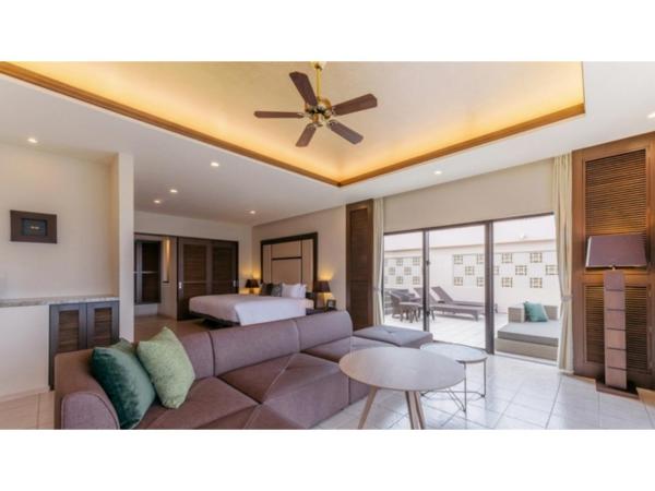 Kafuu Resort Fuchaku Condo Hotel - Vacation STAY 97105v, Забронировать  Отели Окинава с бассейном, рядом с Пляж Мун-Бич, Бассейн