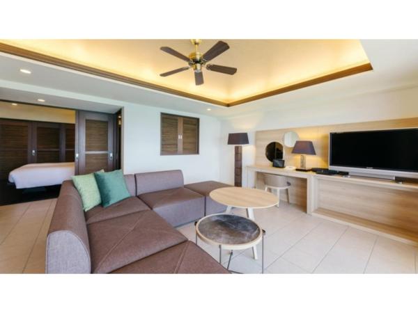 Kafuu Resort Fuchaku Condo Hotel - Vacation STAY 97106v, Забронировать  Отели Окинава с бассейном, рядом с Пляж Мун-Бич, Бассейн