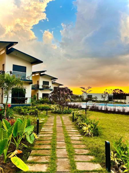 Lotus Luxury Resort, Забронировать  Гирский лес штат Гуджарат