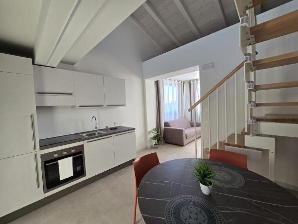 Salionze Apartments, Забронировать Апартаменты/квартира Отели Garda Veneto с бассейном, Бассейн