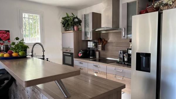 Charming Villa Rental in Villeneuve-Loubet, France, Забронировать  Вильнёв-Лубе Приморские Альпы
