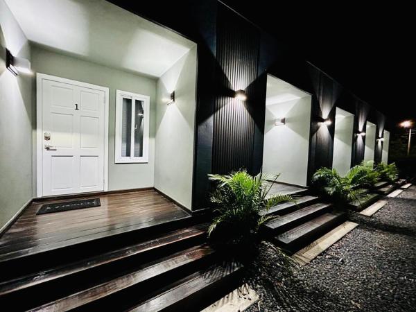 Apartaments in Sandy Bay, Забронировать  Сэнди-Бей Роатан, рядом с Ботанический сад Карамбола
