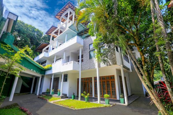 Grand Willow Kandy, Забронировать  Канди округ Канди