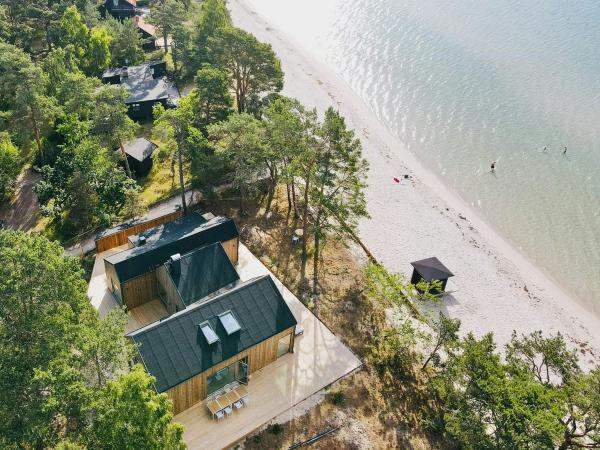 Beachfront Villa With Sea Views In Äspet, Забронировать  Охус лен Сконе, рядом с Порт Охус