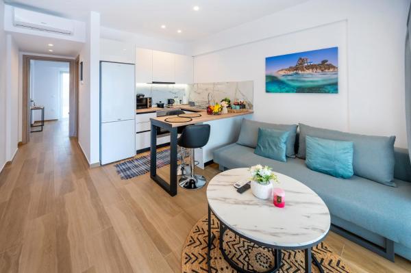 Odaria Premium Apartments, Забронировать Апартаменты/квартира Отели Лампи с парковкой, Парковка