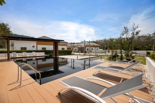 Sunrise Garden A044 Villa 2 Bedrooms near Airport, Забронировать  Отели острова Пхукета с бассейном, Бассейн