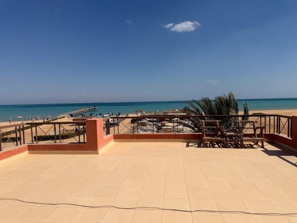 Beach Front Villa - Marina Wadi Degla, Забронировать  Айн-Сохна Суэц