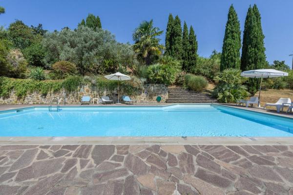 Podere Croci, 400yr Monastery Villa, Pool, 16 Guests, Забронировать  Rivalto Тоскана