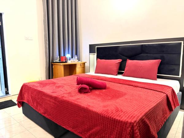 Home Stay Residence - Near Airport, Забронировать  Негомбо Округ Гампаха