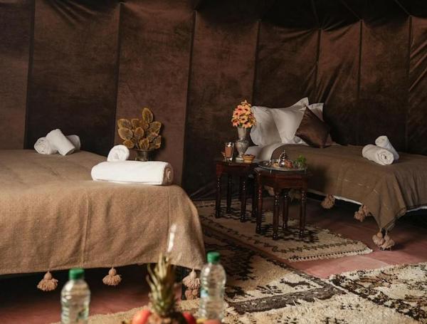 Bein Merzouga Luxury Camp, Забронировать  Мерзуга Эр-Рашидия