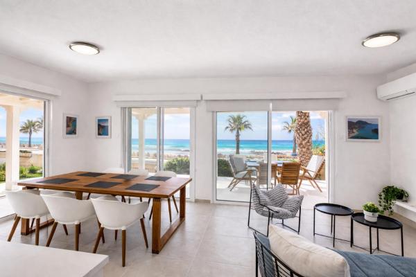 Sandy Beachfront 3BR Villa - Ayia Napa, Забронировать  Айия-Напа район Фамагуста