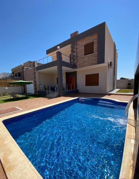 Villa Youssef Raies, Забронировать  Эль-Хавария Haouaria