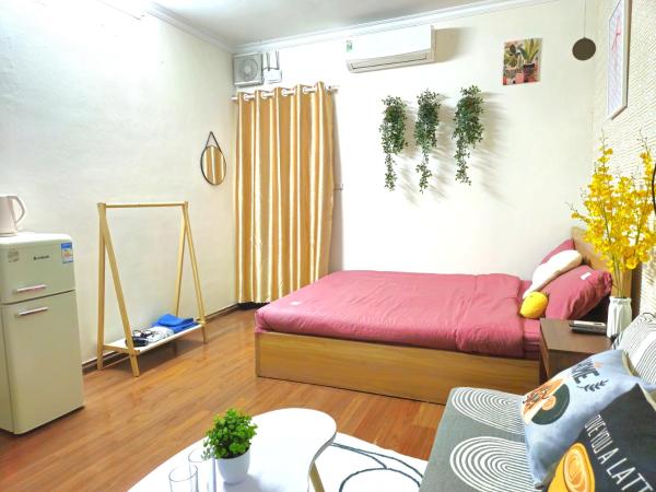 KADA Home - C23 - Steps to Train & Cuisine streets, Забронировать  Ханой Муниципалитет Ханой