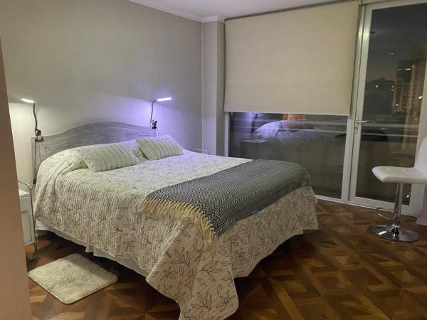 Departamentos diario Alojamiento Osorno GUESTHOUSE LOS LAGOS SPA, Забронировать  Отели Осорно с парковкой, Парковка