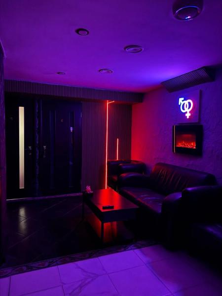 Secret Yard Rooms, Забронировать  Львов Львовская область, рядом с Галерея Правда, Б