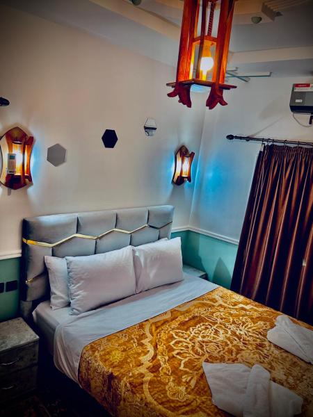 Riad atlas dades, Забронировать  Бумальн Уарзазат