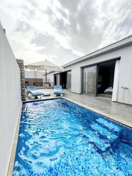 2BR Villa with Private Heated Pool - El Gouna, Забронировать  Эль-Гуна Хургада