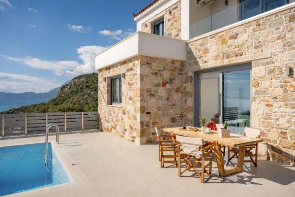 Villa Alexia - Private Pool & Panoramic Sea Views, Забронировать  Órmos Koumaíïkon Самос