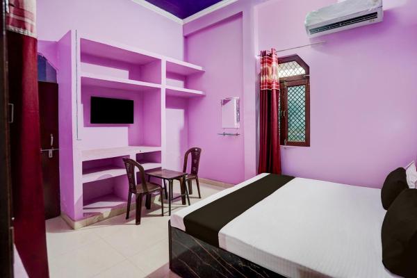 HOTEL O TOWN PALACE, Забронировать  Barrājpur штат Уттар-Прадеш