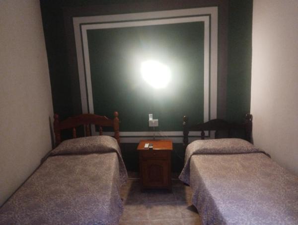 Hotel RAGAS, Забронировать  Отели Жужуй с парковкой, Парковка