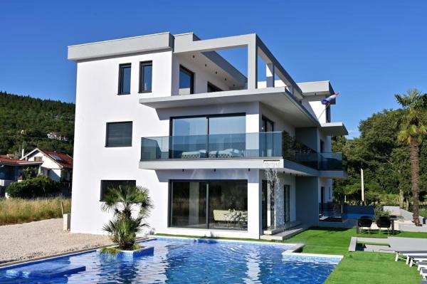 Luxury Villa Aurelia near Imotski, private pool, Забронировать  Отели Доний Проложац с бассейном, Бассейн