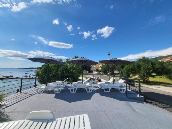 Apartments and rooms by the sea Banjol, Rab - 2008, Забронировать Апартаменты/квартира Раб остров Раб