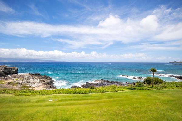 Kapalua Bay Villas 2 Free Rental Cars KBM Resorts Large Master Suites 2 Units 2 Bedrooms ML-2011